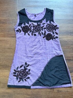 Sleeveless Beaded Floral Embroidered Tunic Top